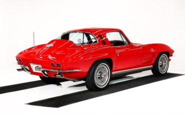 Chevrolet-Corvette-1964-Riverside-Red-Red-34