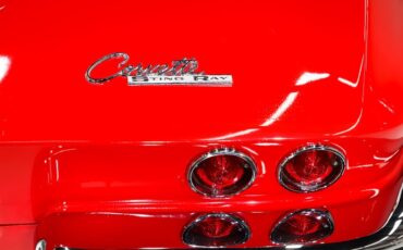 Chevrolet-Corvette-1964-Riverside-Red-Red-35