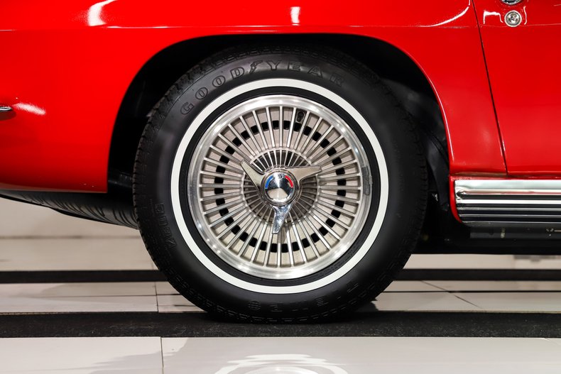 Chevrolet-Corvette-1964-Riverside-Red-Red-44