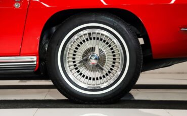 Chevrolet-Corvette-1964-Riverside-Red-Red-48