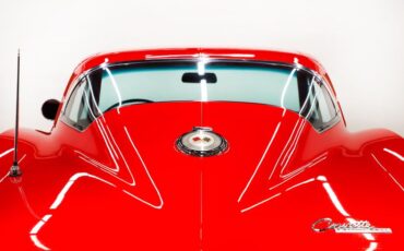 Chevrolet-Corvette-1964-Riverside-Red-Red-49