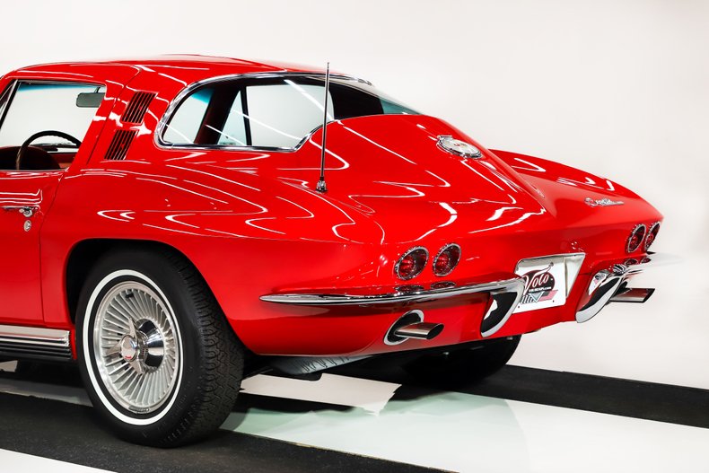 Chevrolet-Corvette-1964-Riverside-Red-Red-5
