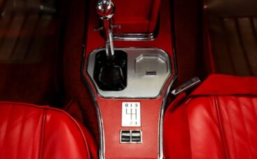 Chevrolet-Corvette-1964-Riverside-Red-Red-9