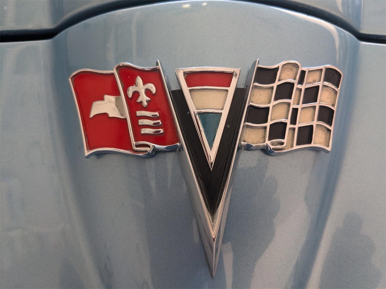 Chevrolet-Corvette-1964-Silver-Blue-Black-17