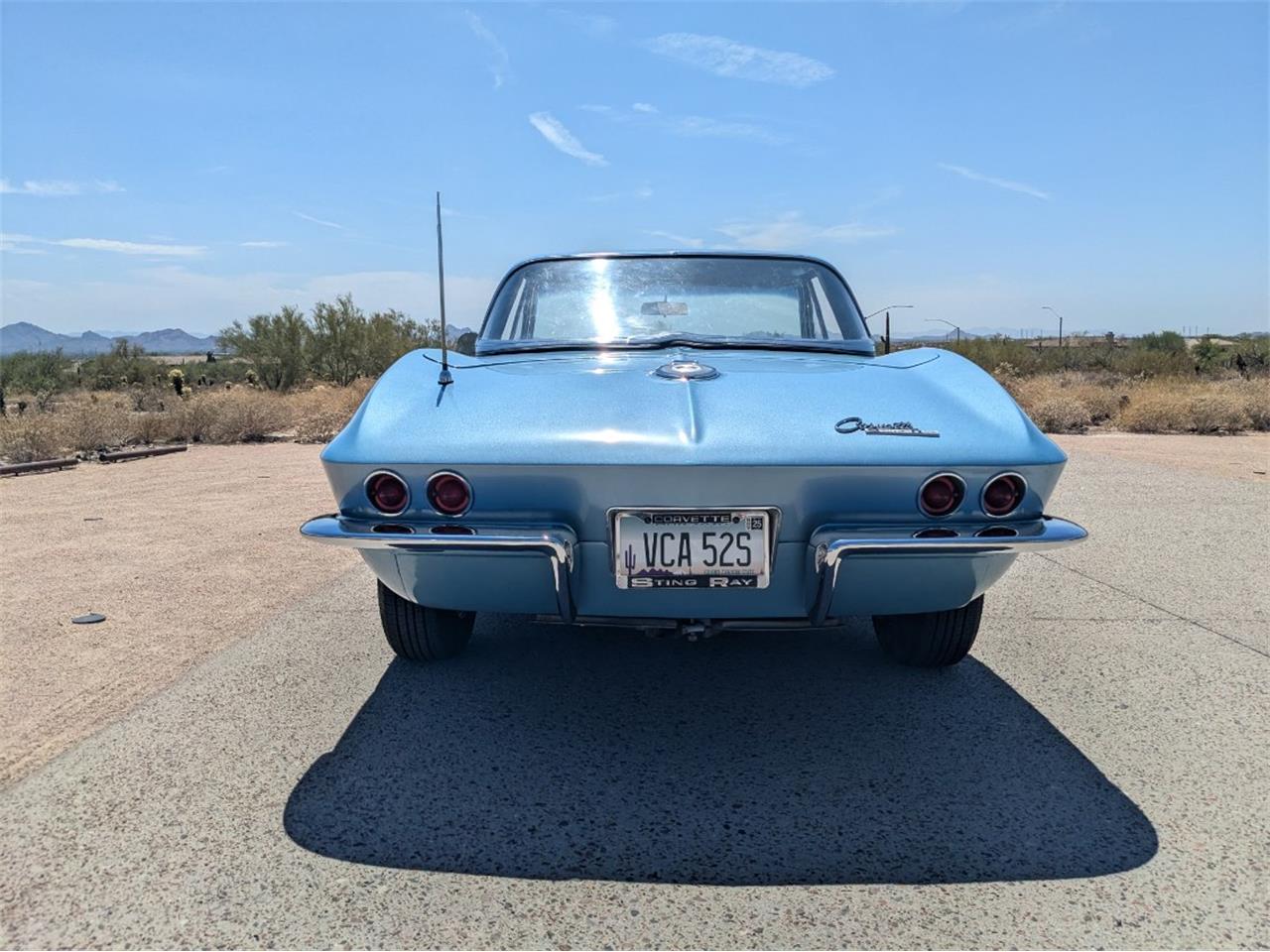 Chevrolet-Corvette-1964-Silver-Blue-Black-4