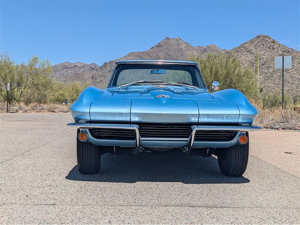 Chevrolet-Corvette-1964-Silver-Blue-Black-9