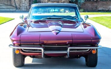Chevrolet-Corvette-1965-1