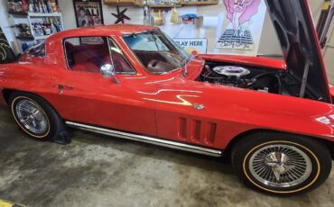 Chevrolet-Corvette-1965-10