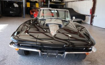 Chevrolet-Corvette-1965-12