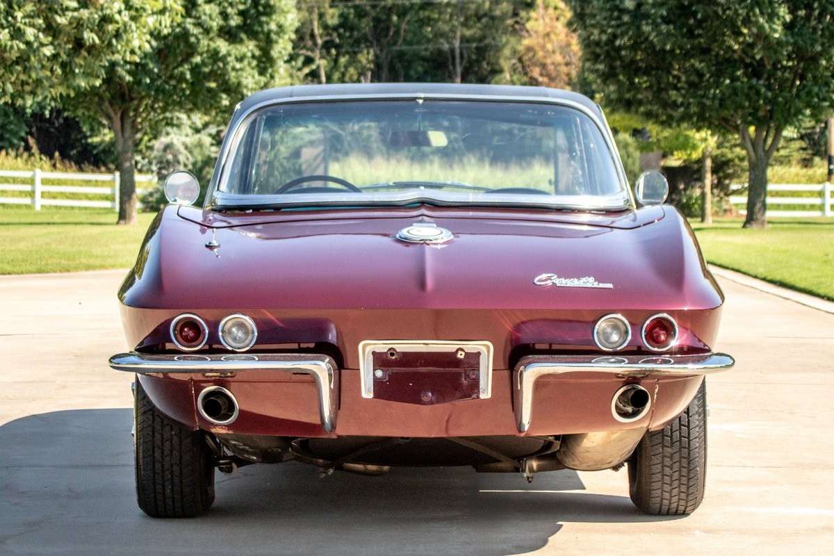 Chevrolet-Corvette-1965-13