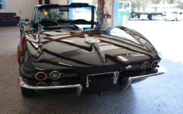 Chevrolet-Corvette-1965-15