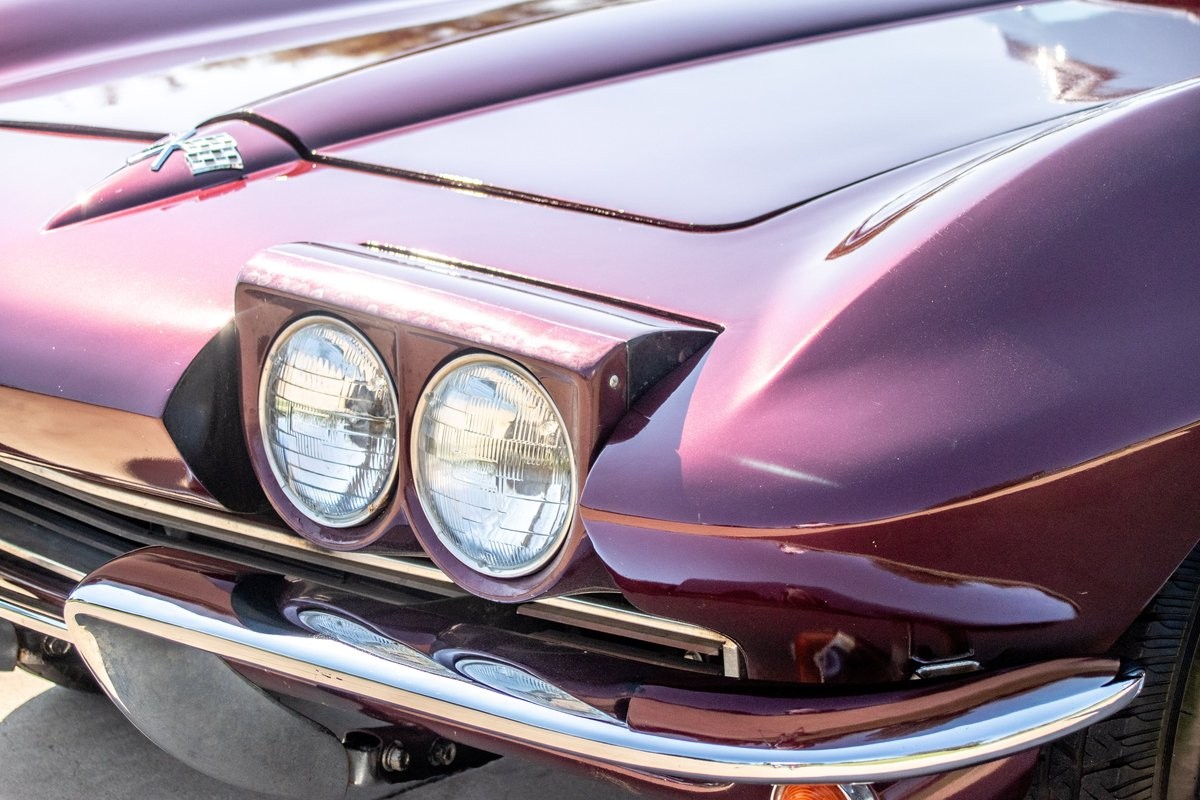Chevrolet-Corvette-1965-19