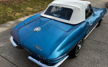 Chevrolet-Corvette-1965-2