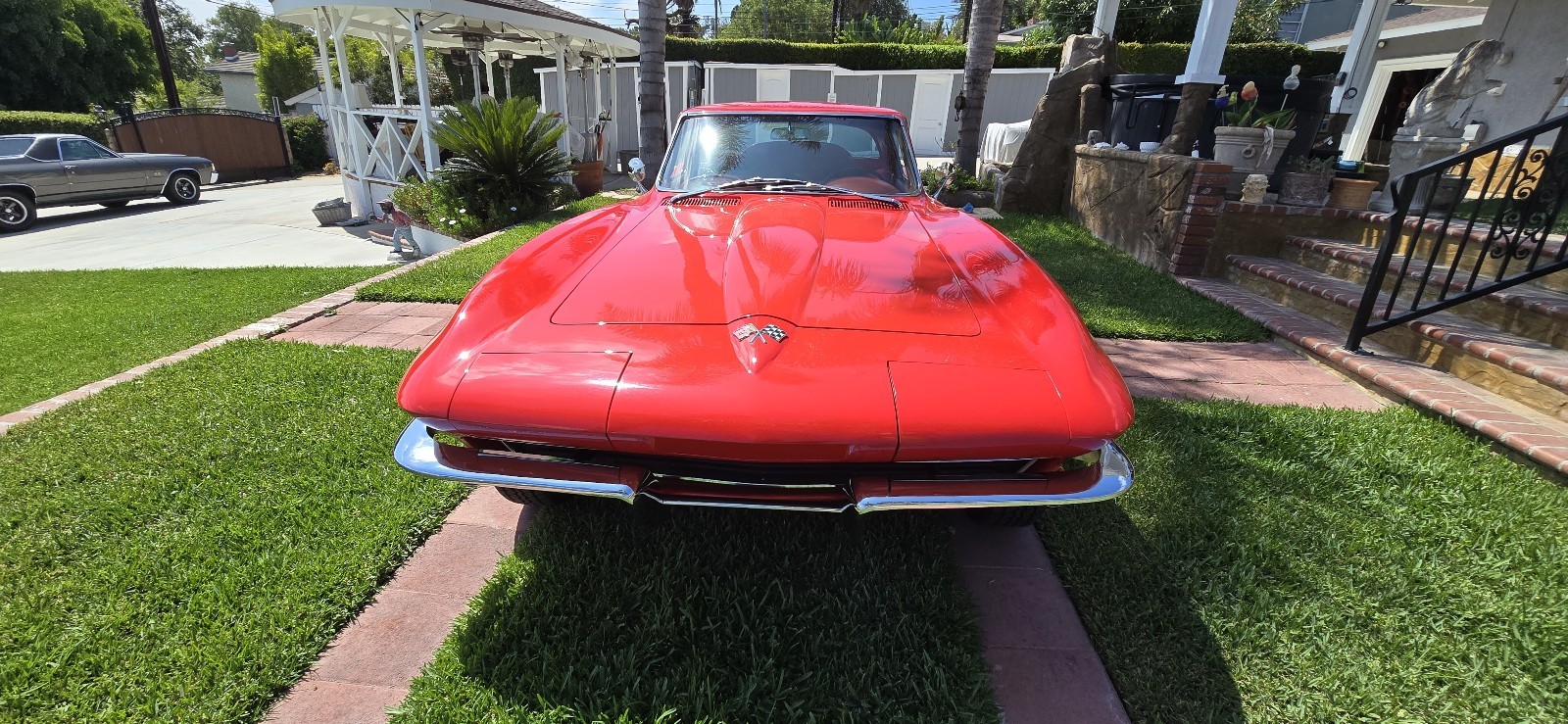 Chevrolet-Corvette-1965-2