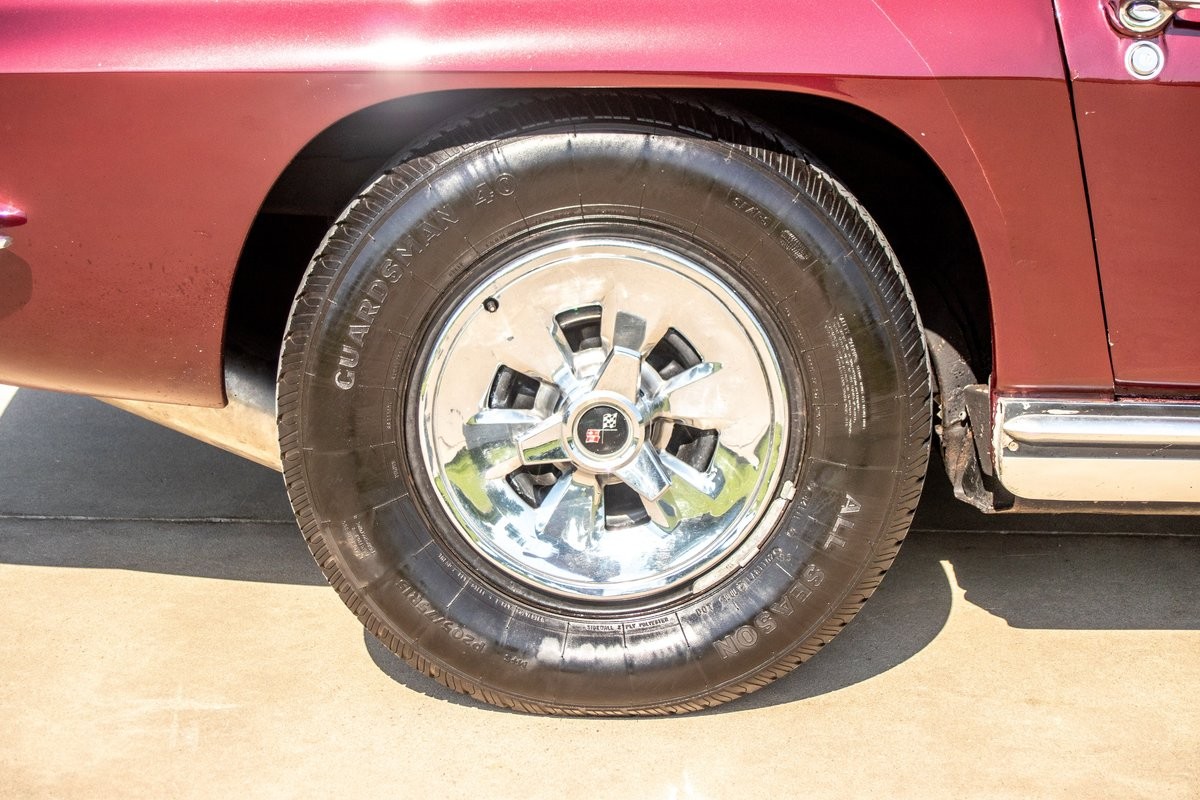 Chevrolet-Corvette-1965-29