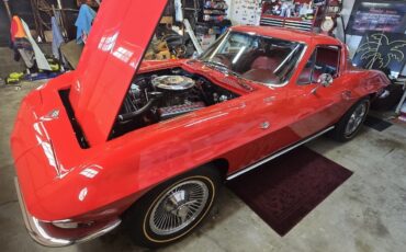 Chevrolet-Corvette-1965-9