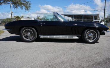 Chevrolet-Corvette-1965-9