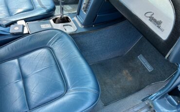 Chevrolet-Corvette-1965-Blue-Blue-12
