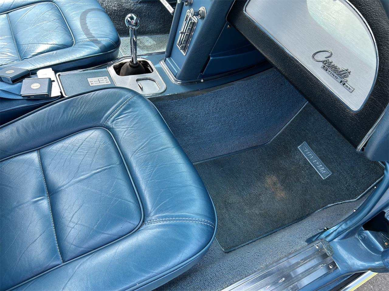 Chevrolet-Corvette-1965-Blue-Blue-12