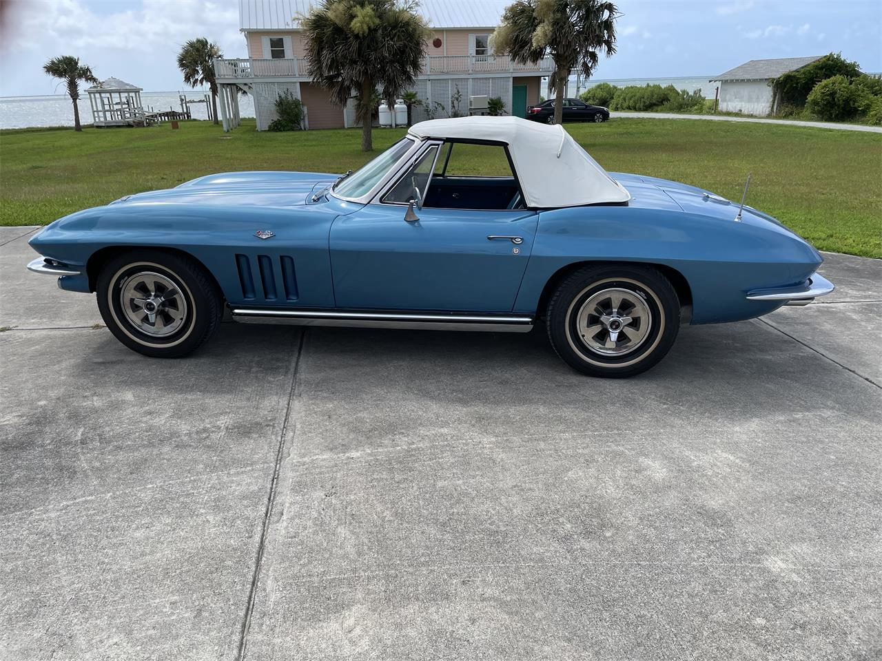 Chevrolet-Corvette-1965-Blue-Blue-3