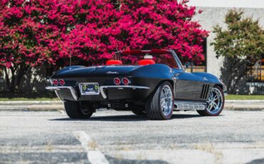 Chevrolet-Corvette-1965-Convertible-11