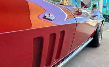 Chevrolet-Corvette-1965-Convertible-12