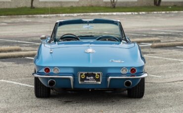 Chevrolet-Corvette-1965-Convertible-13