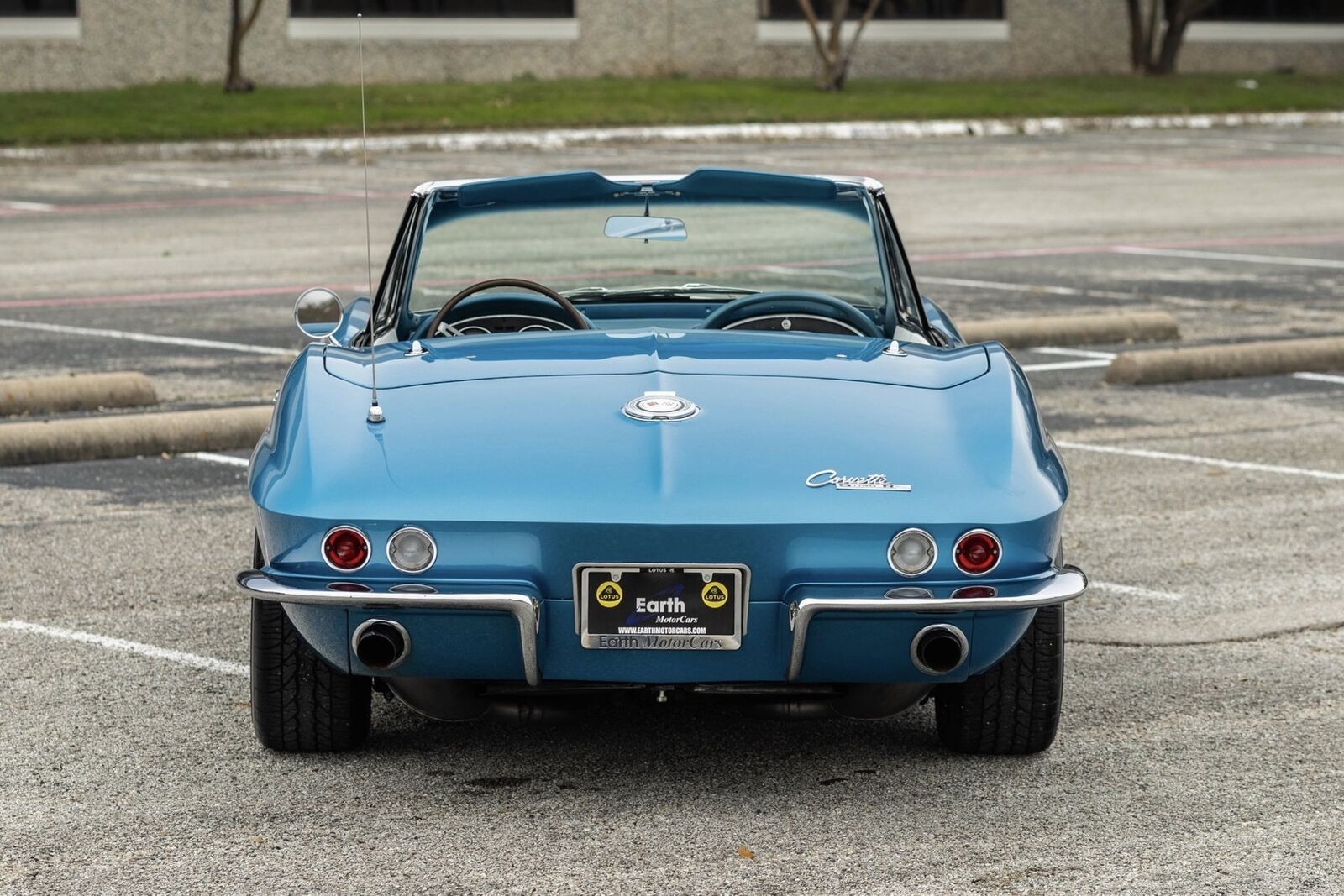 Chevrolet-Corvette-1965-Convertible-13
