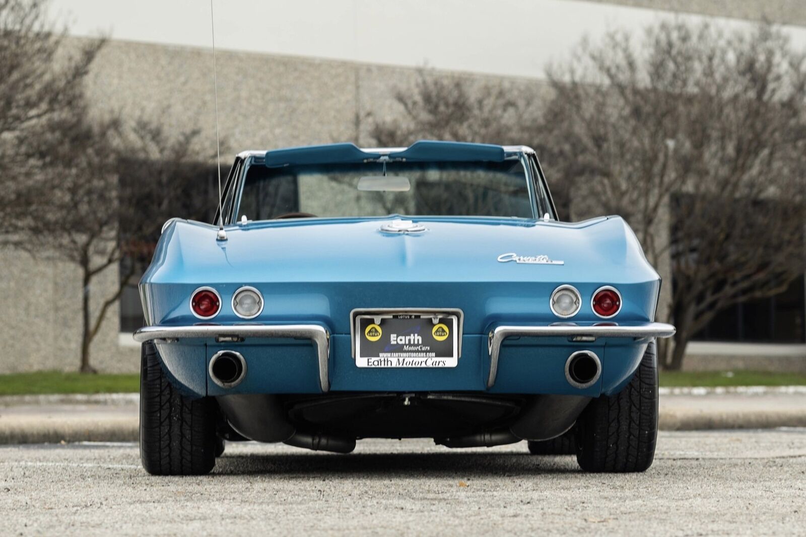 Chevrolet-Corvette-1965-Convertible-14
