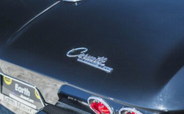 Chevrolet-Corvette-1965-Convertible-17