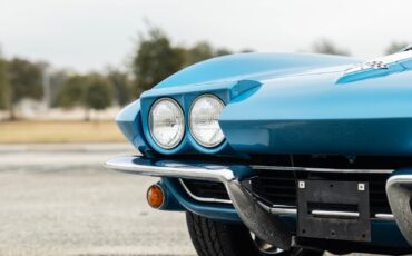 Chevrolet-Corvette-1965-Convertible-17
