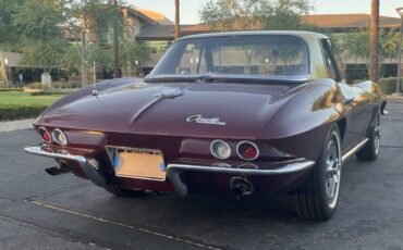 Chevrolet-Corvette-1965-Convertible-2