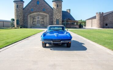 Chevrolet-Corvette-1965-Convertible-2