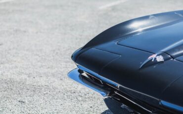 Chevrolet-Corvette-1965-Convertible-23