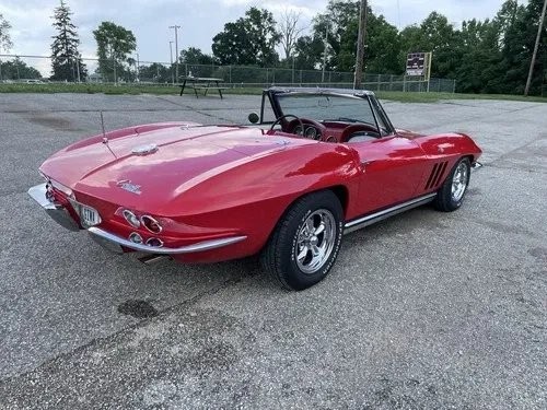 Chevrolet-Corvette-1965-Convertible-26
