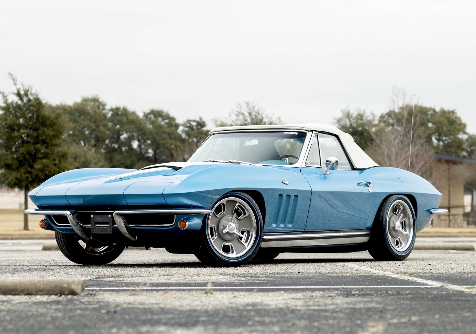Chevrolet-Corvette-1965-Convertible-28