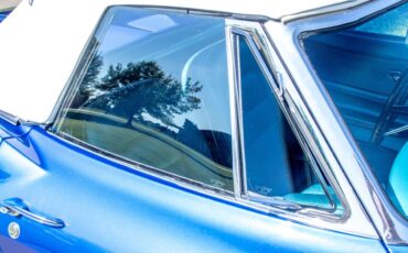 Chevrolet-Corvette-1965-Convertible-28