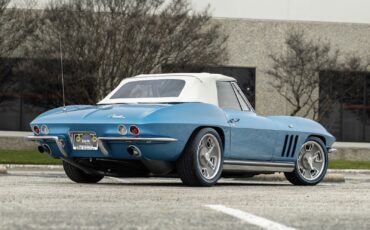 Chevrolet-Corvette-1965-Convertible-31