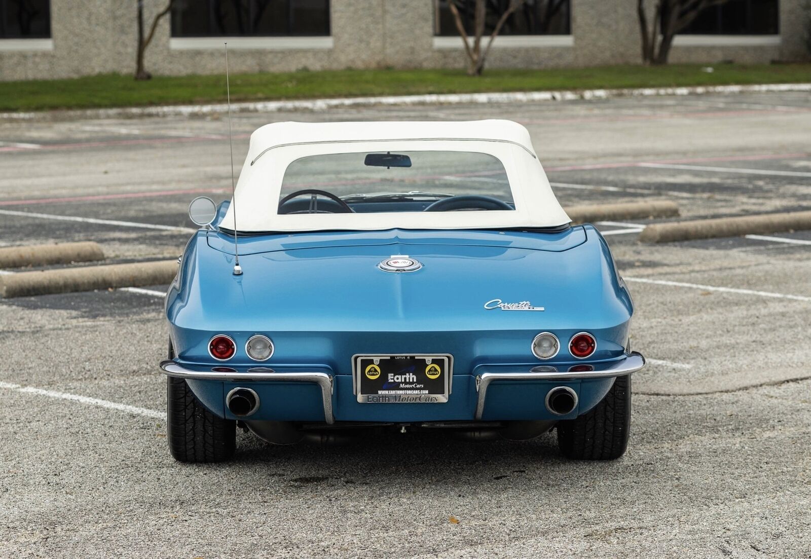 Chevrolet-Corvette-1965-Convertible-34