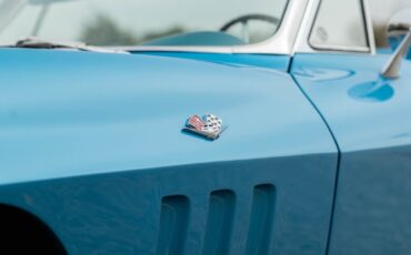 Chevrolet-Corvette-1965-Convertible-39