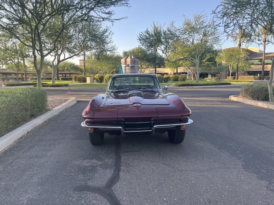 Chevrolet-Corvette-1965-Convertible-8