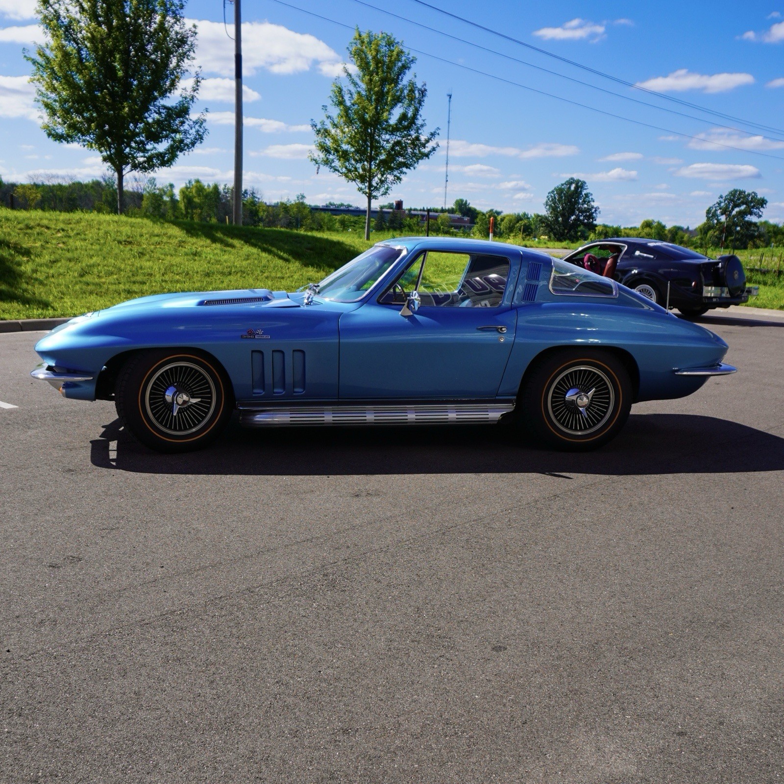 Chevrolet-Corvette-1965-Coupe-17