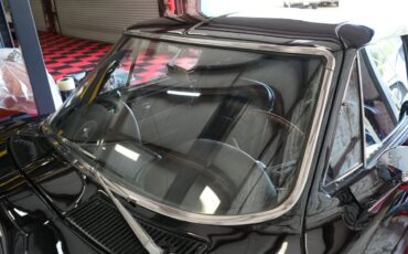 Chevrolet-Corvette-1965-Coupe-19