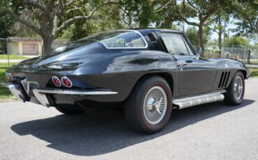 Chevrolet-Corvette-1965-Coupe-7