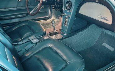 Chevrolet-Corvette-1965-Coupe-9