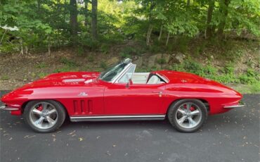 Chevrolet-Corvette-1965-Red-White-12