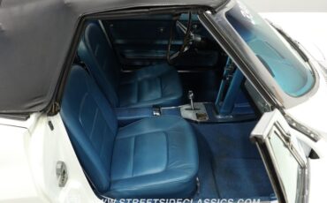 Chevrolet-Corvette-1965-White-Blue-48
