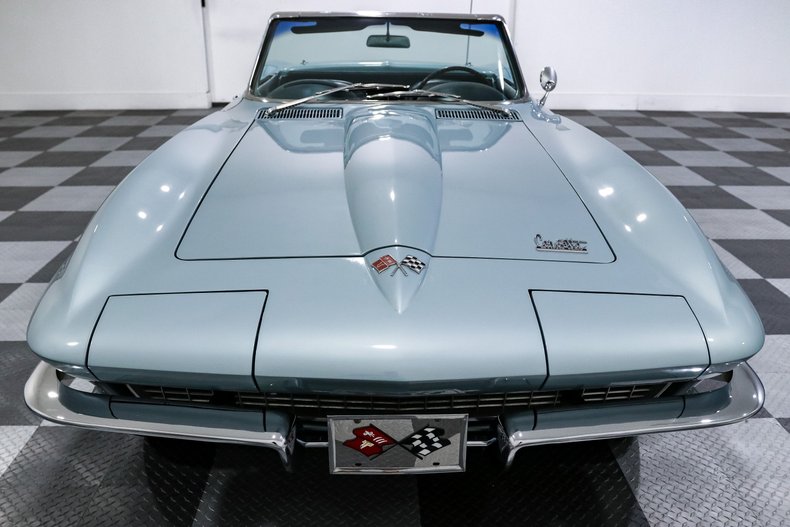 Chevrolet-Corvette-1966-BLUE-BLACK-2