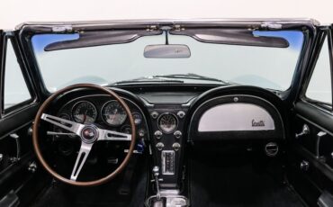 Chevrolet-Corvette-1966-BLUE-BLACK-25