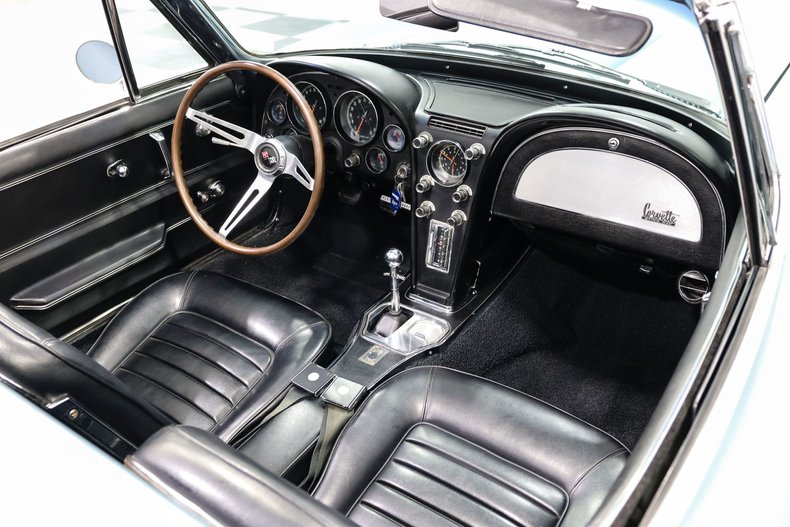 Chevrolet-Corvette-1966-BLUE-BLACK-27